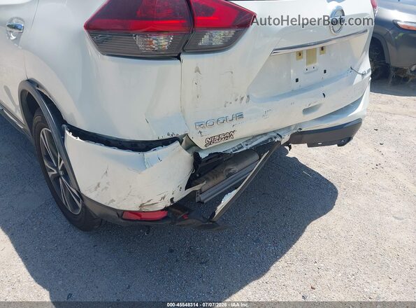JN8AT2MV2JW304799 2018 NISSAN ROGUE White 