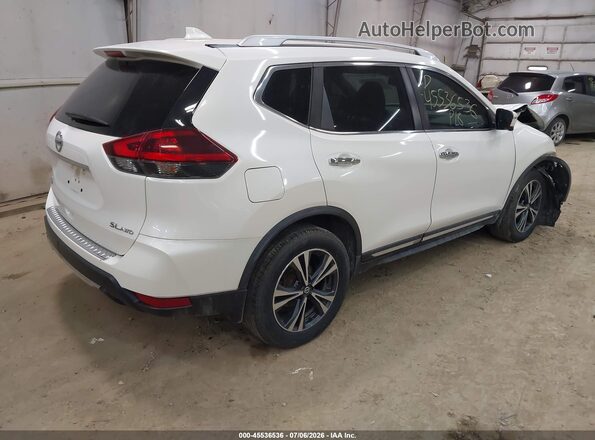 JN8AT2MV2JW322302 2018 NISSAN ROGUE White Задня права чверть