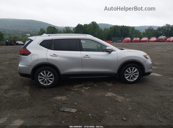 JN8AT2MV2LW136259 2020 NISSAN ROGUE Silver Rear interior view