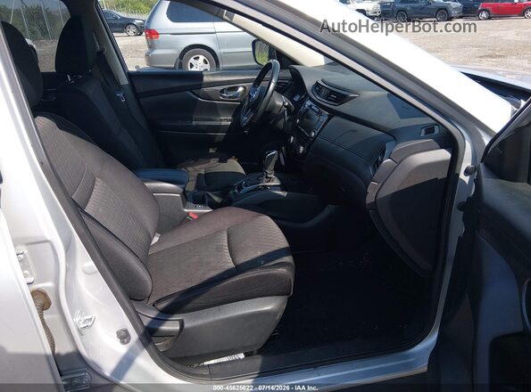 JN8AT2MV3KW384079 2019 NISSAN ROGUE Серебряный Вид салона спереди