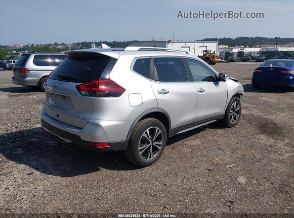 JN8AT2MV3KW384079 2019 NISSAN ROGUE Серебряный Задняя правая четверть