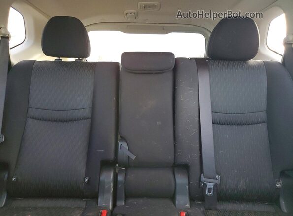 JN8AT2MV3KW395163 2019 NISSAN ROGUE Серебряный Вид задних сидений