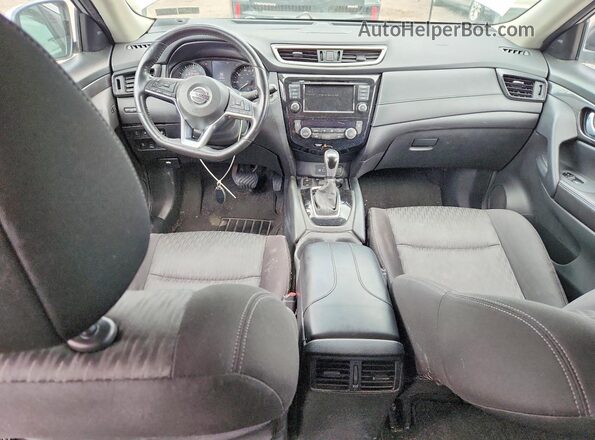 JN8AT2MV3KW401558 2019 NISSAN ROGUE Серебряный Вид панели приборов