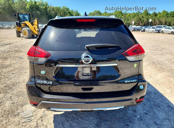 JN8AT2MV5HW025468 2017 NISSAN ROGUE Black უკანა ხედი