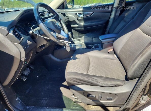 JN8AT2MV5HW025468 2017 NISSAN ROGUE Black წინა სალონის ხედი