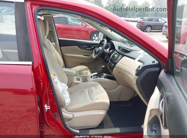 JN8AT2MV5HW264373 2017 NISSAN ROGUE Красный Вид салона спереди