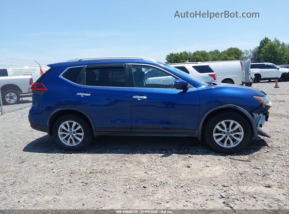 JN8AT2MV5JW349218 2018 NISSAN ROGUE Blue Vista interior trasera