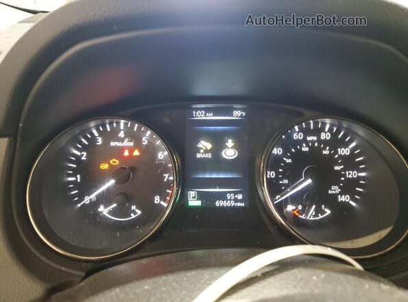 JN8AT2MV6HW265841 2017 NISSAN ROGUE Silver Instrument cluster view