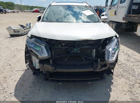 JN8AT2MV6HW280680 2017 NISSAN ROGUE White Դիմացի տեսք