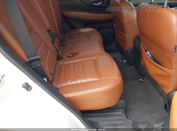 JN8AT2MV6HW280680 2017 NISSAN ROGUE White VIN կոդի պիտակի տեսք