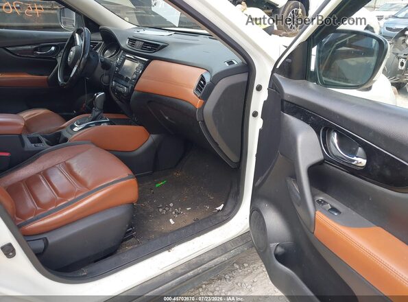 JN8AT2MV6HW280680 2017 NISSAN ROGUE White Սալոնի դիմացի տեսք