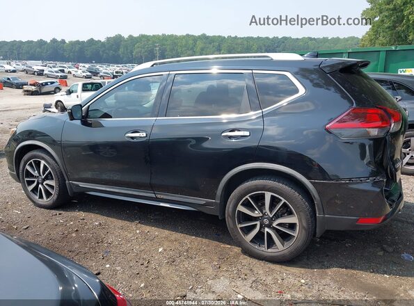 JN8AT2MV6JW325364 2018 NISSAN ROGUE Black სალონის 360-გრადუსიანი ხედი