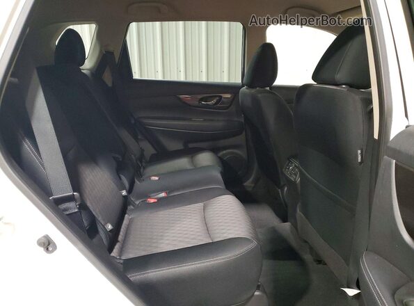JN8AT2MV6LW141593 2020 NISSAN ROGUE White Rear interior view
