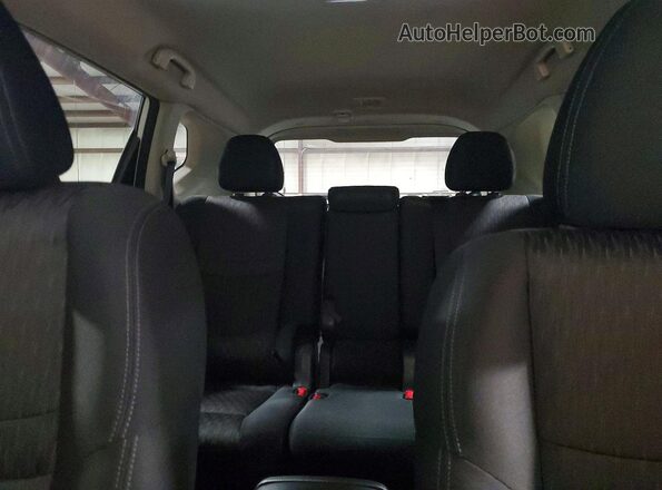 JN8AT2MV6LW141593 2020 NISSAN ROGUE White Rear seats view