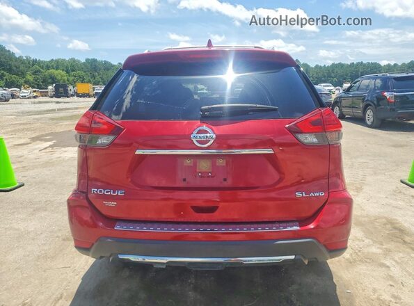 JN8AT2MV7HW278064 2017 NISSAN ROGUE Red უკანა ხედი