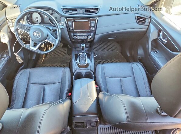 JN8AT2MV7JW316513 2018 NISSAN ROGUE Gray წინა პანელის ხედი