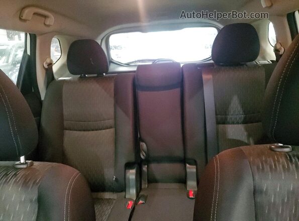 JN8AT2MV7KW384988 2019 NISSAN ROGUE White Հետևի նստատեղերի տեսք