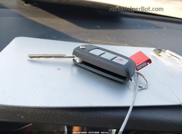 JN8AT2MV8HW258440 2017 NISSAN ROGUE Silver Առջևի վահանակի տեսք