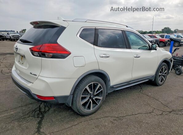 JN8AT2MV8HW270703 2017 NISSAN ROGUE White Задня права чверть