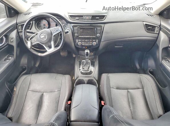 JN8AT2MV8JW318495 2018 NISSAN ROGUE Черный Вид панели приборов