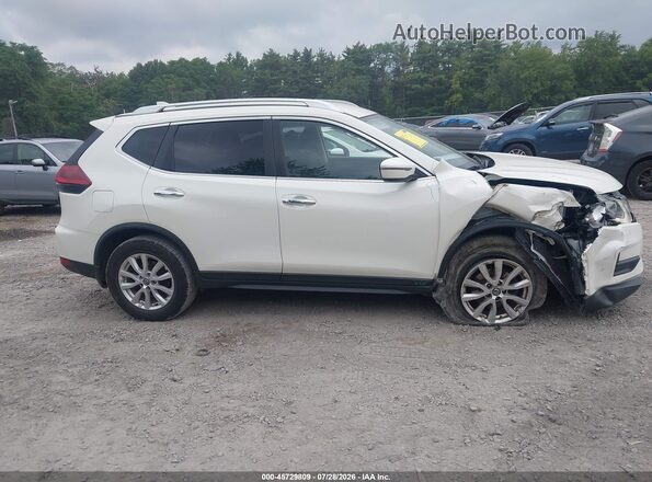 JN8AT2MV8KW378732 2019 NISSAN ROGUE White Вид задньої частини салону