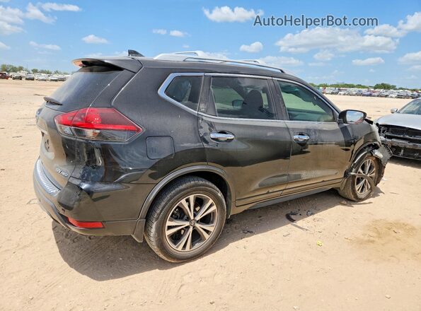 JN8AT2MV8KW388371 2019 NISSAN ROGUE Black Rear right