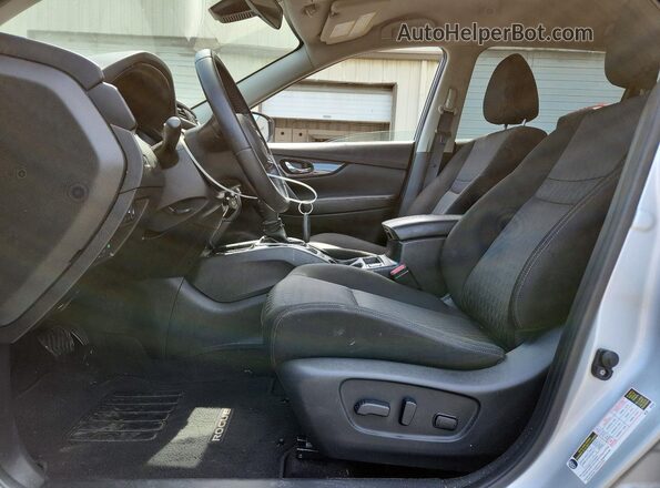 JN8AT2MV8KW398799 2019 NISSAN ROGUE Silver Vista interior delantera