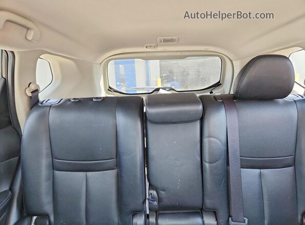 JN8AT2MV9JW321504 2018 NISSAN ROGUE Черный Вид задних сидений