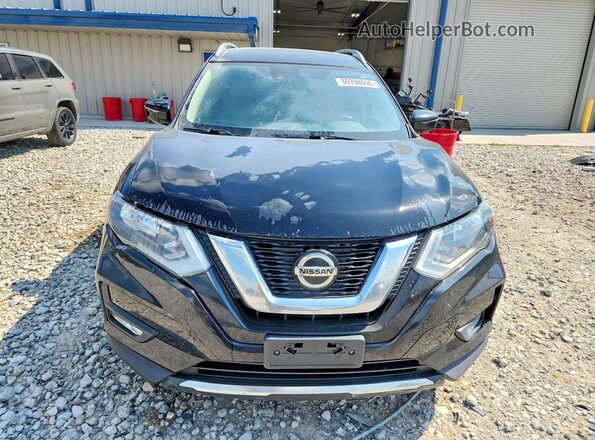 JN8AT2MV9JW321504 2018 NISSAN ROGUE Черный Вид спереди