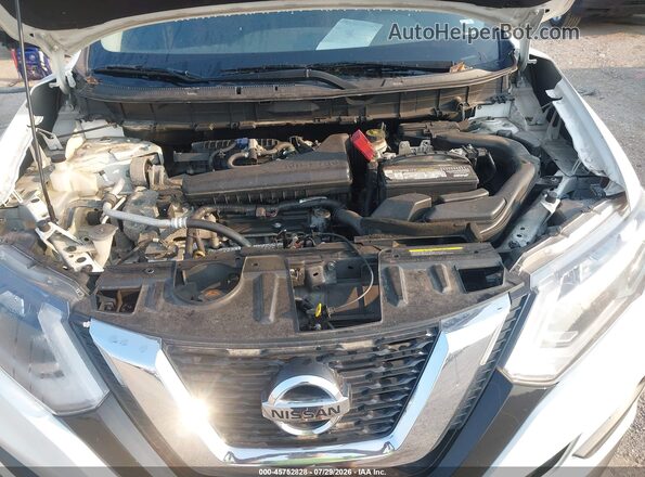 JN8AT2MVXHW014384 2017 NISSAN ROGUE Белый Вид сзади