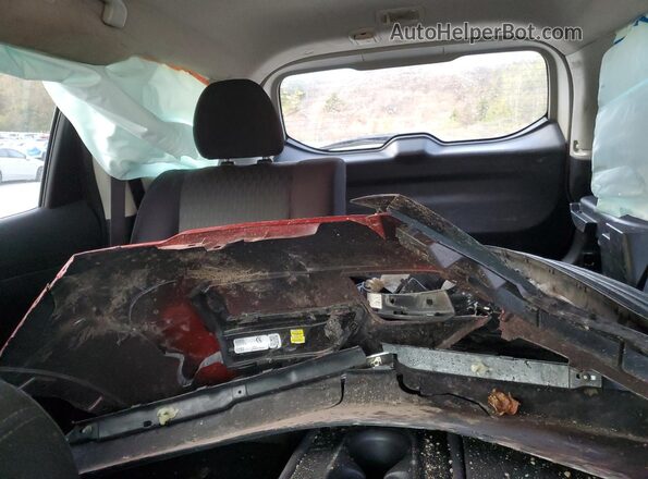JN8AT2MVXHW284229 2017 NISSAN ROGUE Red Widok tylnych siedzeń
