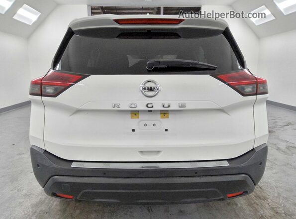 JN8AT3AA0MW016145 2021 NISSAN ROGUE Белый Вид сзади
