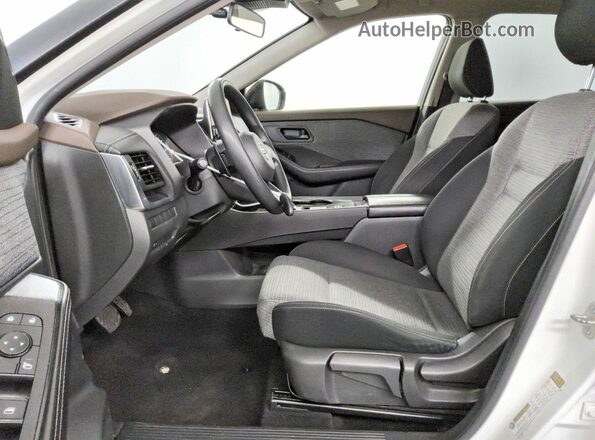 JN8AT3AA0MW016145 2021 NISSAN ROGUE Белый Вид салона спереди