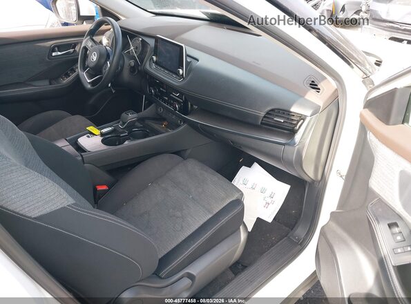 JN8AT3BA3MW014467 2021 NISSAN ROGUE White Widok wnętrza z przodu