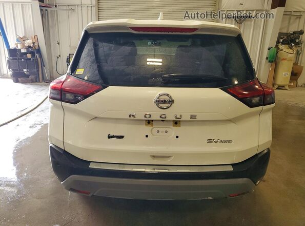 JN8AT3BB5MW201508 2021 NISSAN ROGUE White უკანა ხედი