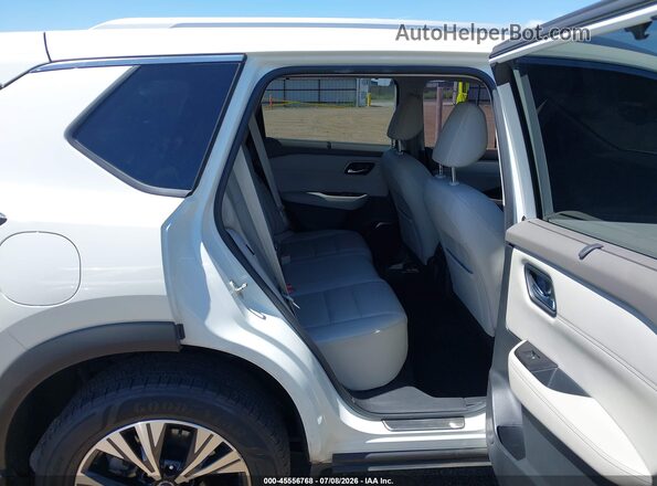 JN8AT3BB7MW233991 2021 NISSAN ROGUE White VIN sticker view