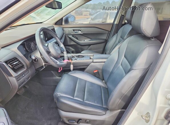 JN8AT3CA6MW028278 2021 NISSAN ROGUE White Սալոնի դիմացի տեսք