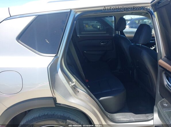 JN8AT3CB4MW232263 2021 NISSAN ROGUE Gray VIN կոդի պիտակի տեսք