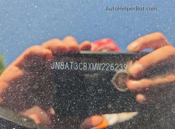 JN8AT3CBXMW226239 2021 NISSAN ROGUE Gray VIN sticker view
