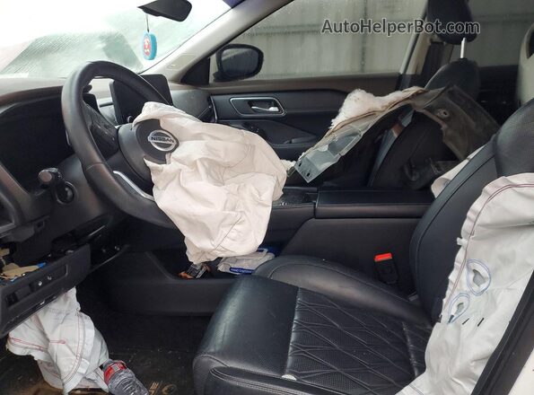 JN8AT3DCXMW103516 2021 NISSAN ROGUE White Вид салону спереду