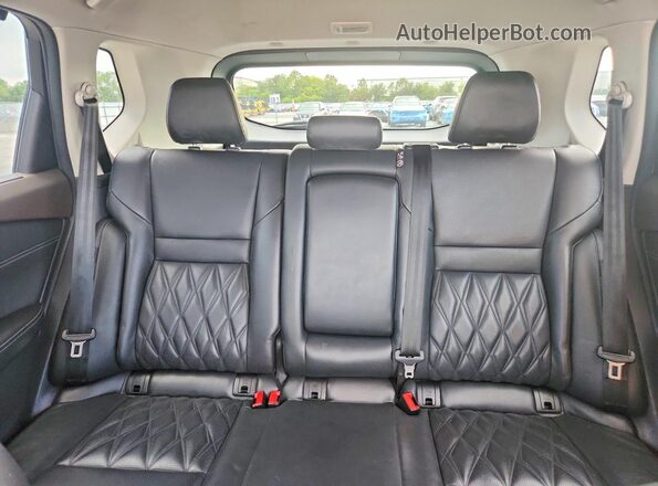 JN8AT3DD2MW303072 2021 NISSAN ROGUE Белый Вид задних сидений