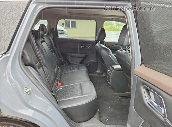 JN8AT3DD4MW313523 2021 NISSAN ROGUE Gray Vista interior trasera