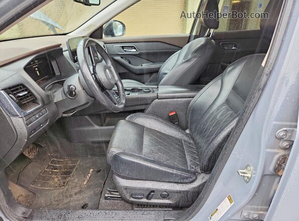 JN8AT3DD4MW313523 2021 NISSAN ROGUE Gray Vista interior delantera