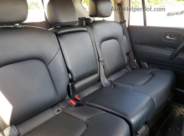 JN8AY2AD0R9705906 2024 NISSAN ARMADA Серебряный Вид задней части салона