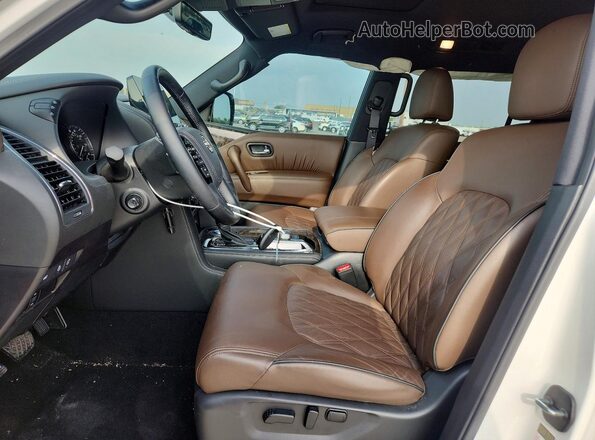 JN8AY2DAXR9418154 2024 NISSAN ARMADA White Вид салону спереду