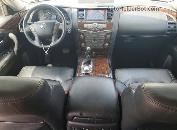 JN8AY2NC0H9501445 2017 NISSAN ARMADA White წინა პანელის ხედი