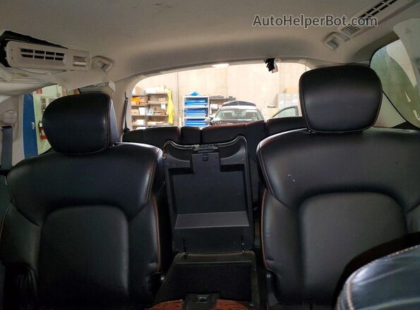 JN8AY2NEXH9706143 2017 NISSAN ARMADA Черный Вид задних сидений