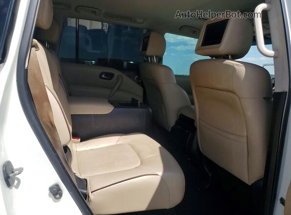 JN8AY2NF3H9300987 2017 NISSAN ARMADA Белый Вид задней части салона