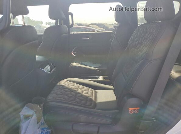 JN8AY3EB5S9100767 2025 NISSAN ARMADA White Rear interior view
