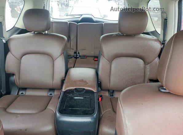 JN8AZ2AE2R9328114 2024 INFINITI QX80 White უკანა სავარძლების ხედი